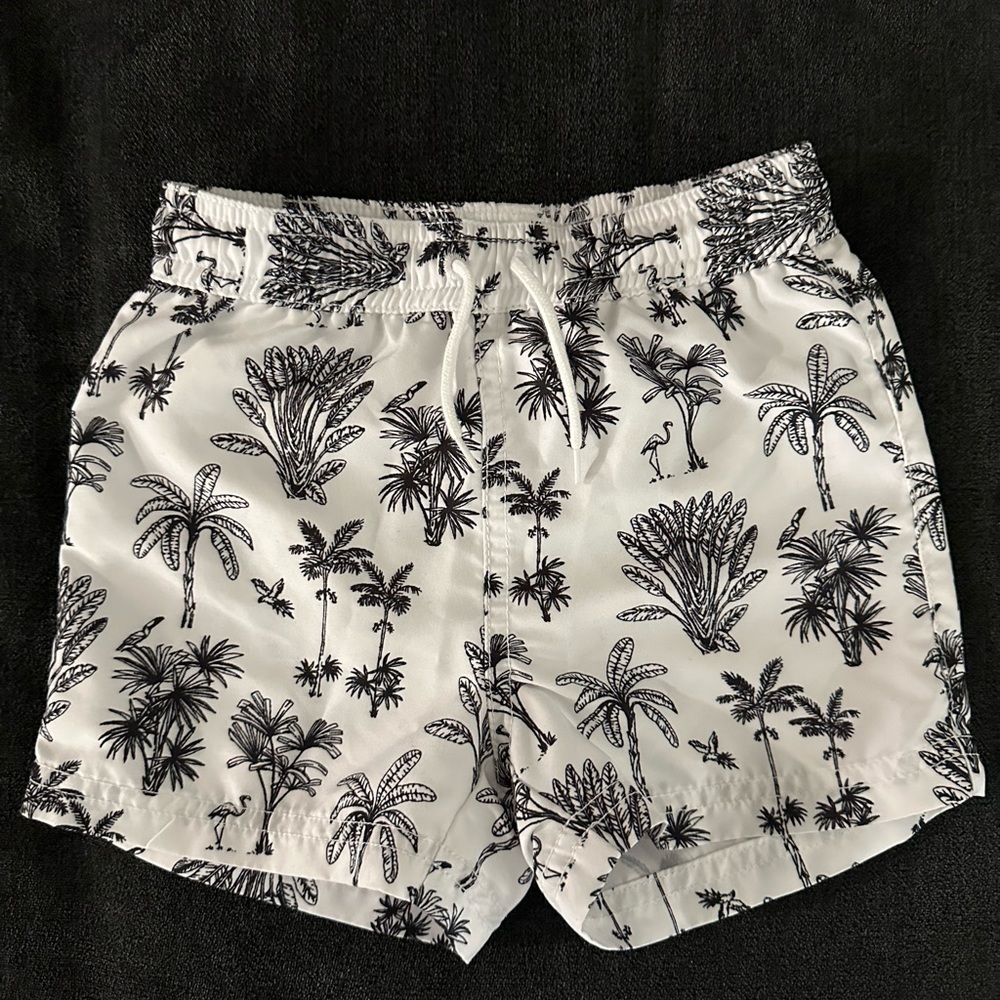 Janie and Jack swim trunks 18-24M